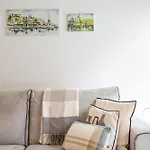 Of Principe Real Liberdade In The Heart Of With Private Parking شقة Lisboa