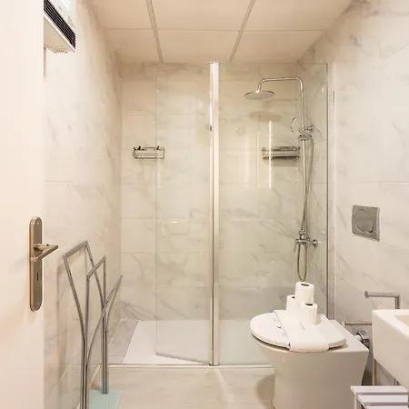 Of Principe Real Liberdade In The Heart Of With Private Parking Lissabon